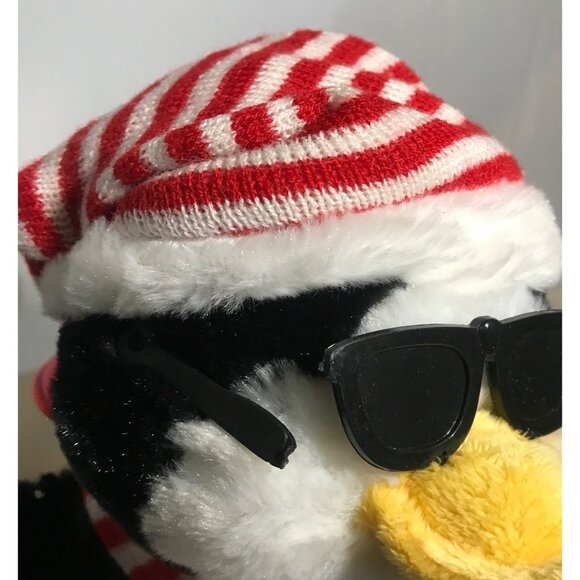 Dandee Animated Singing Penguin With Hat & Scarf Winter Wonderland 12” - Picture 4 of 8